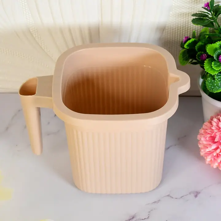 Plastic Square Bath Water Mug (1 Pc 1000 ml Mix Color)