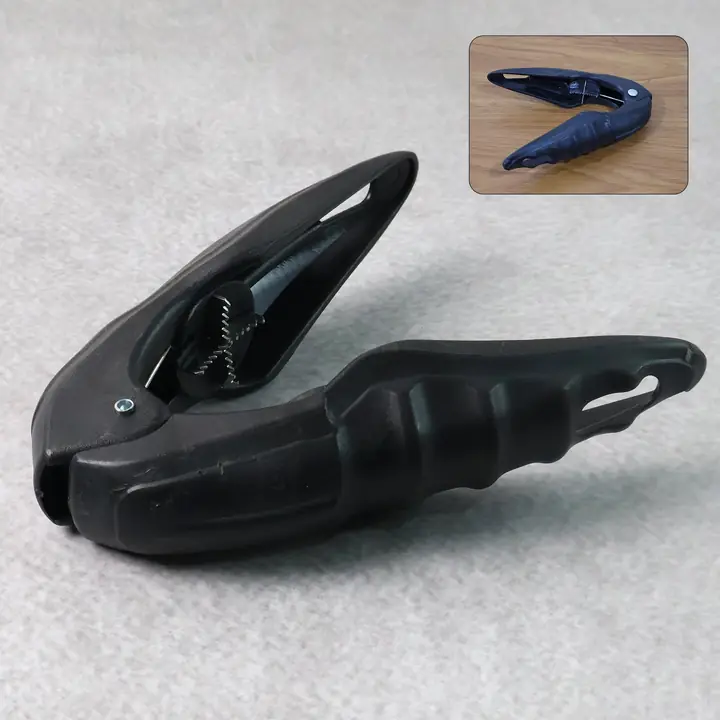 Multipurpose Walnuts And Seafood Cracker Tool - (1 Pc)