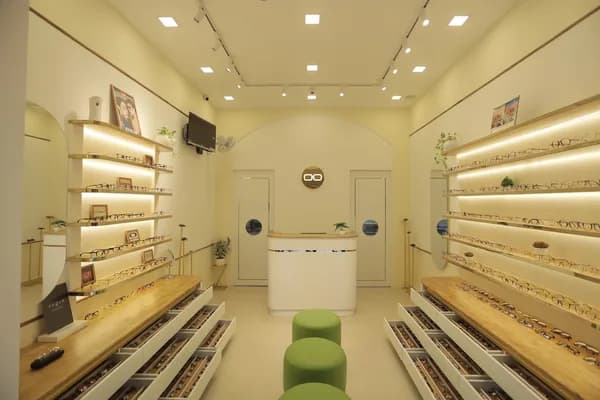Ideal Specs — Health & Medical in Kannur