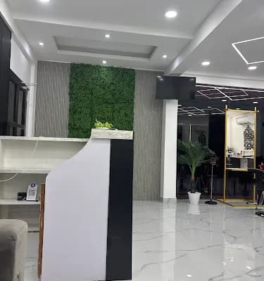 Look At Me Family Salon Kottayam logo