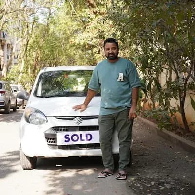 Sellright By Spinny | Sell Used Cars Elamkulam Kerala logo