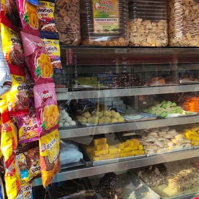 Gujarathi Sweets logo