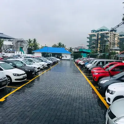 Cars24 Buy Sell Finance Used Cars In Kakkanad Yard Kochi logo