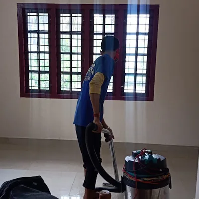 Can Clean And Neat logo
