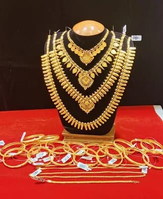 Rajakumari Gold And Diamonds Pothencode — Jewellery & Watches in Pothencode, Keezhthonnakkal