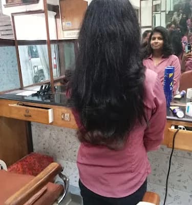 Paradise Ladies And Gents Hair Beauty Salon logo