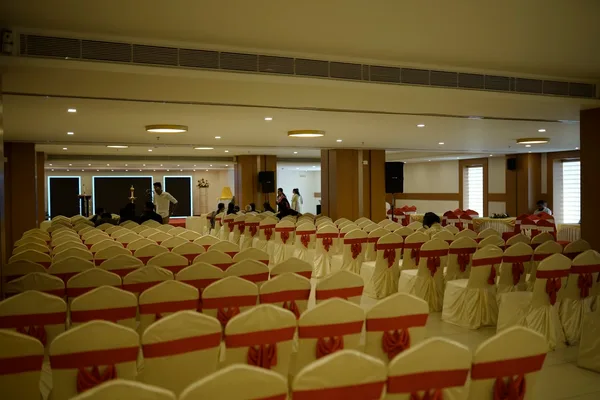 Red Beads — Printing & Media in Kozhikode