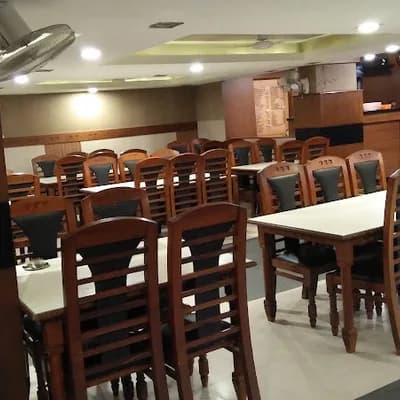 Topform Restaurant Kozhikode logo