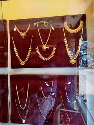 Kalyan Gold — Jewellery & Watches in Kozhikode