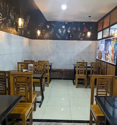 D cafe logo