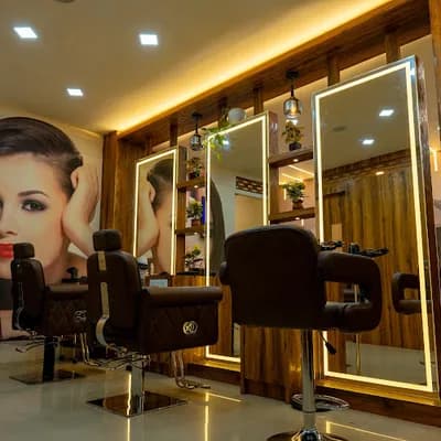 Glow Family Beauty Clinic logo