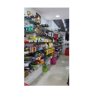 Tozzby Sports Shop logo