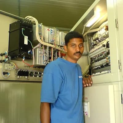 Electrician Service4U logo