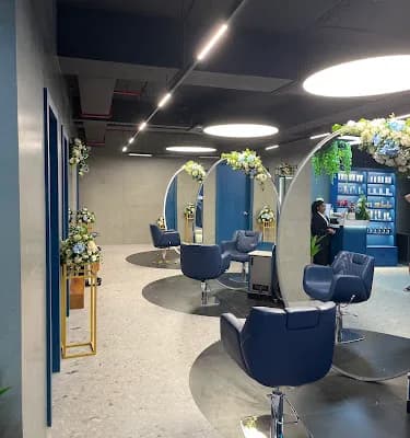 Toni And Guy Hairdressing Mg Road Thrissur logo