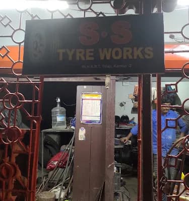 Ss Tyre Works logo
