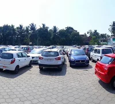 Maruti Suzuki True Value Indus Motors Kochi Thaikattukara logo