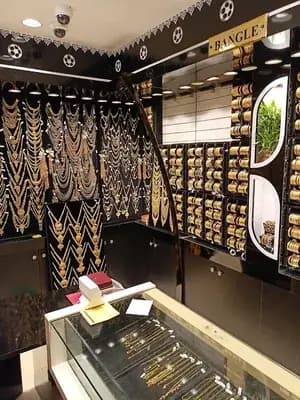 Chemmanur International Jewellers — Shopping & Retail in Kannur