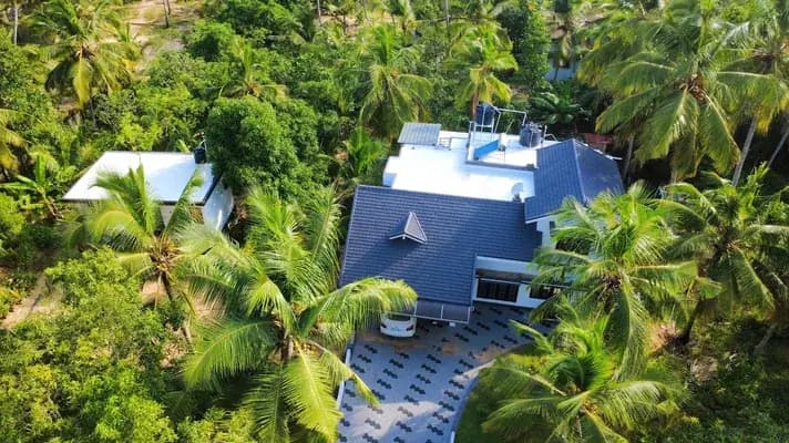 Gripzy Serene Abode — Hotels & Travel in Kazhakkoottam, Thiruvananthapuram
