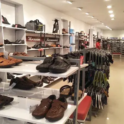 Bata Shoe Store logo