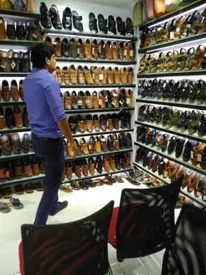 Maxx Shoes And Bags Skechers Puma Vip Aristocrat American Tourister Travel Luggage Store Kottayam — Shopping & Retail in Kottayam
