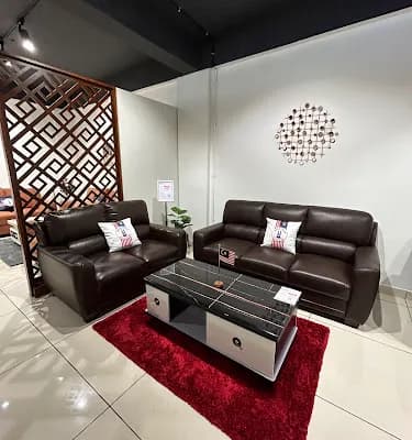 Royaloak Furniture Trivandrum logo