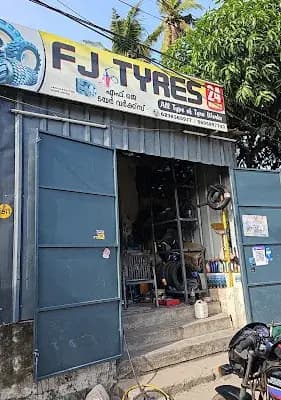 Fj Tyres And Mobile Punctures logo
