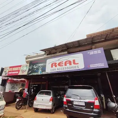 Real Car Accessories logo