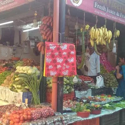 Palayam Vegetable And Fruits logo