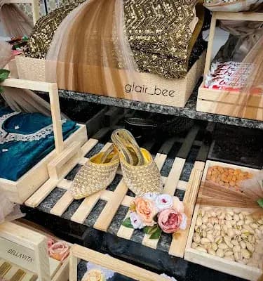 Glair Bee All Types Of Gift Hampers And Wedding Hampers logo