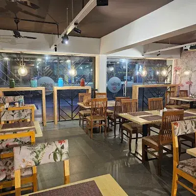 Anns Bistro | Kanjikuzhy logo