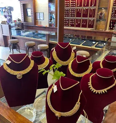 A P Balakrishna Pillai Jewellers Apb Jewels logo