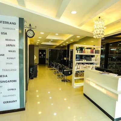 Essensuals By Toni And Guy Kollam logo