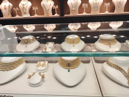 Kalyan Jewellers Kozhikode — Jewellery & Watches in Kozhikode