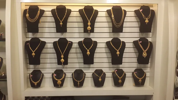 Apollo Gold — Jewellery & Watches in Kannur