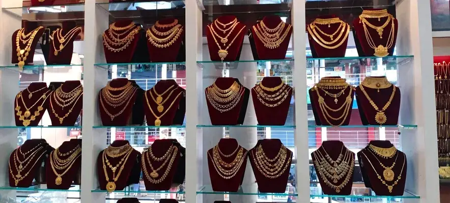 Manavatty Gold Covering — Shopping & Retail in Kannur