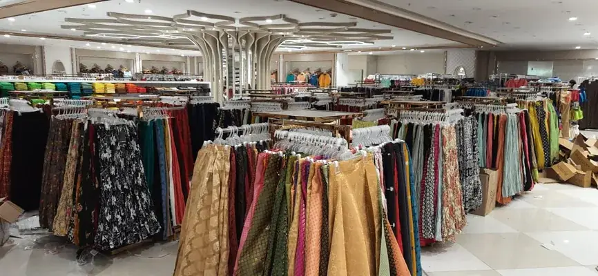 Pothys Kochi — Shopping & Retail in Kochi, Ernakulam