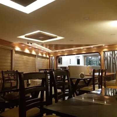 Regency Food Court logo