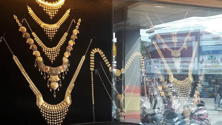 Madhurima Gold And Diamonds — Jewellery & Watches in Kozhikode