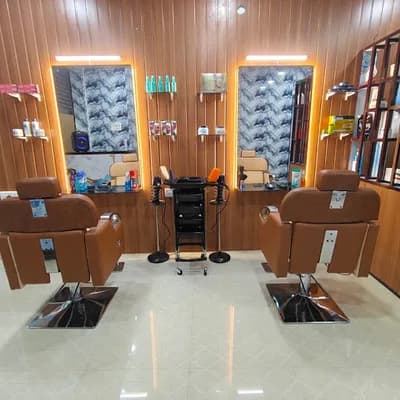 Vsk Mens Makeover Studio Kollam logo