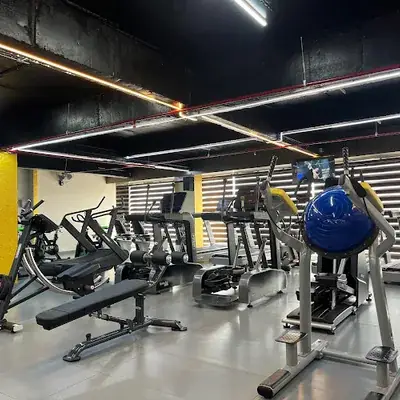 Fitnesszone Thrissur logo