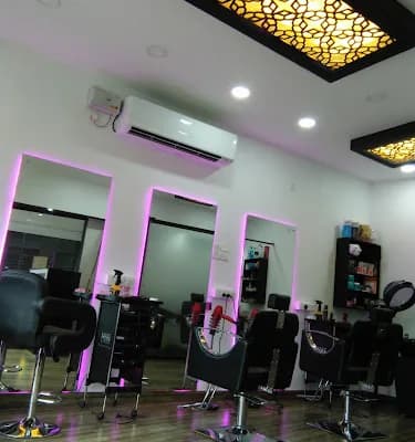 Crew Cuts Mens Beauty Concepts logo