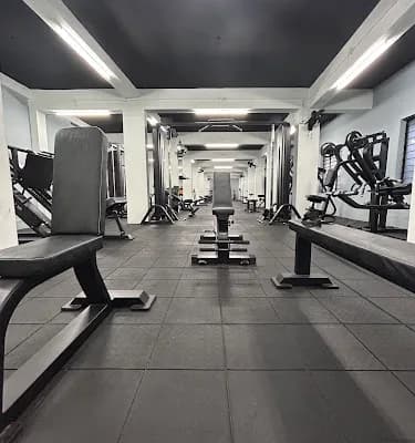 Bmi Fitness Studio logo