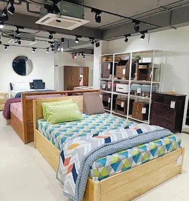 Wakefit Mattress Store In Vellayambalam Trivandrum logo