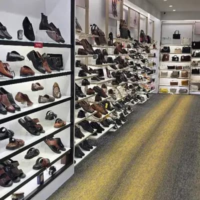 Metro Shoes logo