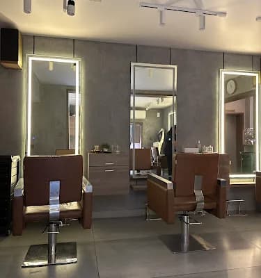 She Zone Beauty Lounge And Spa logo