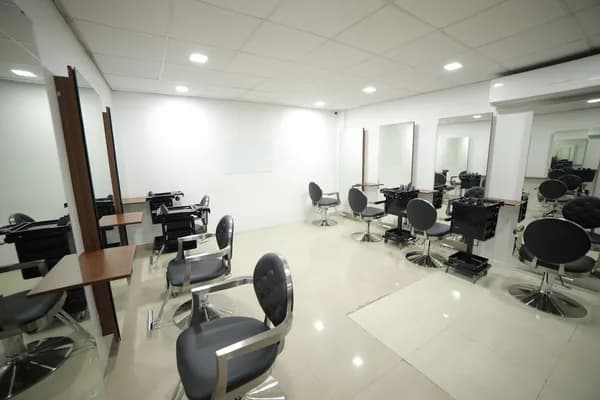 Le Beaute Fashion And Cosmotology Academy | Beauty Parlour Course Kollam — Training Centers in Kollam