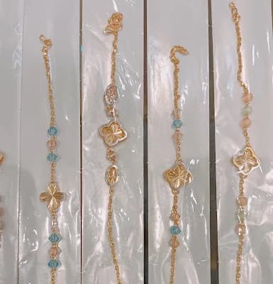 Apshi Gold And Diamonds logo