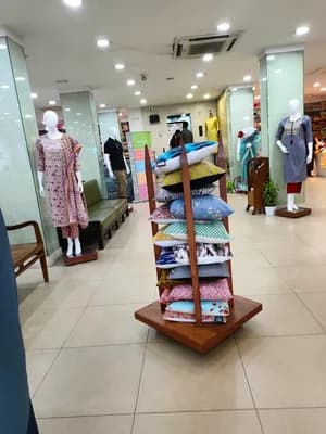 Thottathil Silks And Cottons — Textiles & Apparel in Kozhikode