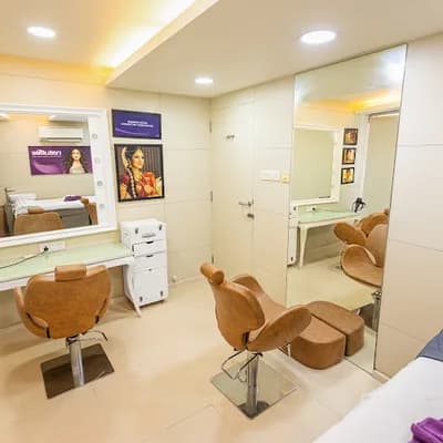 Naturals Calicut | Unisex | Salon logo