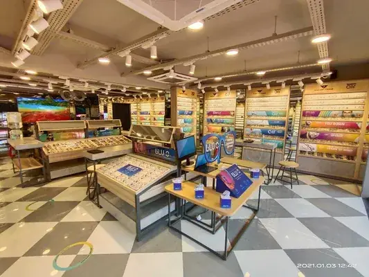 Lenskart Com Flagship Store At Mg Road Trivandrum First Lens Replacement Free — Health & Medical in Thiruvananthapuram